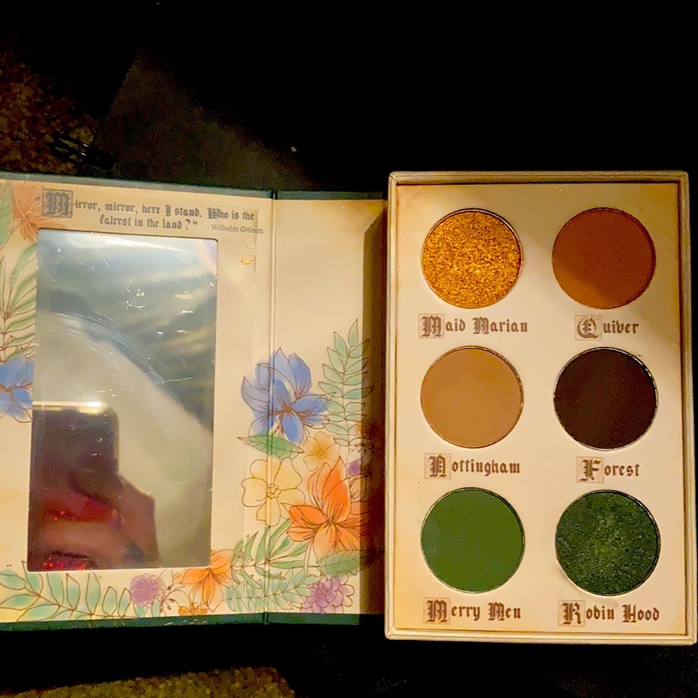 Storybook cosmetics Robin Hood